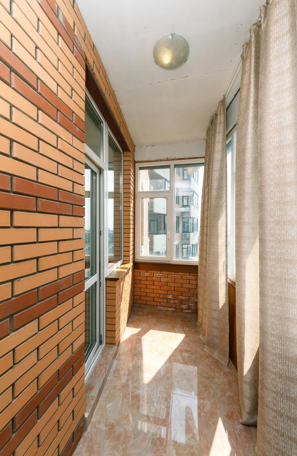 New Building Near Arena City Lesi Ukrainky 7A Kyiv Exterior foto
