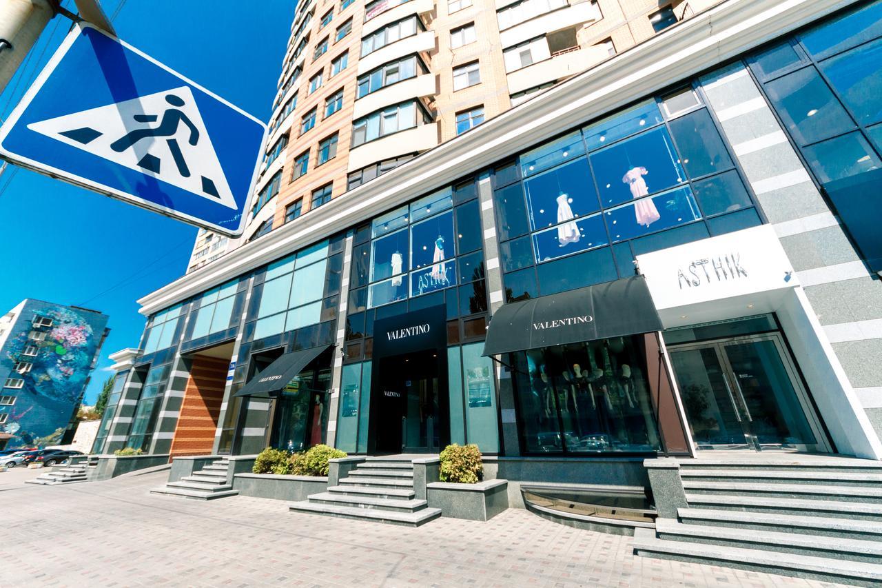 New Building Near Arena City Lesi Ukrainky 7A Kyiv Exterior foto